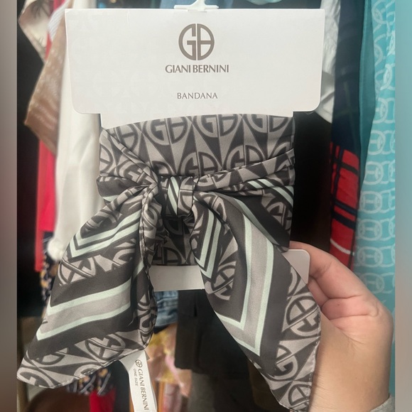 Giani Bernini Bandana Grey NWT - Picture 2 of 3